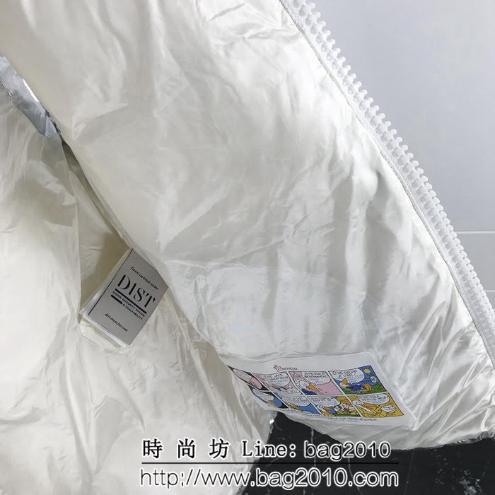 MONCLER蒙口 火爆款 香港限量款 防水太空金屬銀 羽絨馬甲 ydi1250